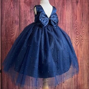 Stunning Ball Dress in Elegant Navy Blue and pearls